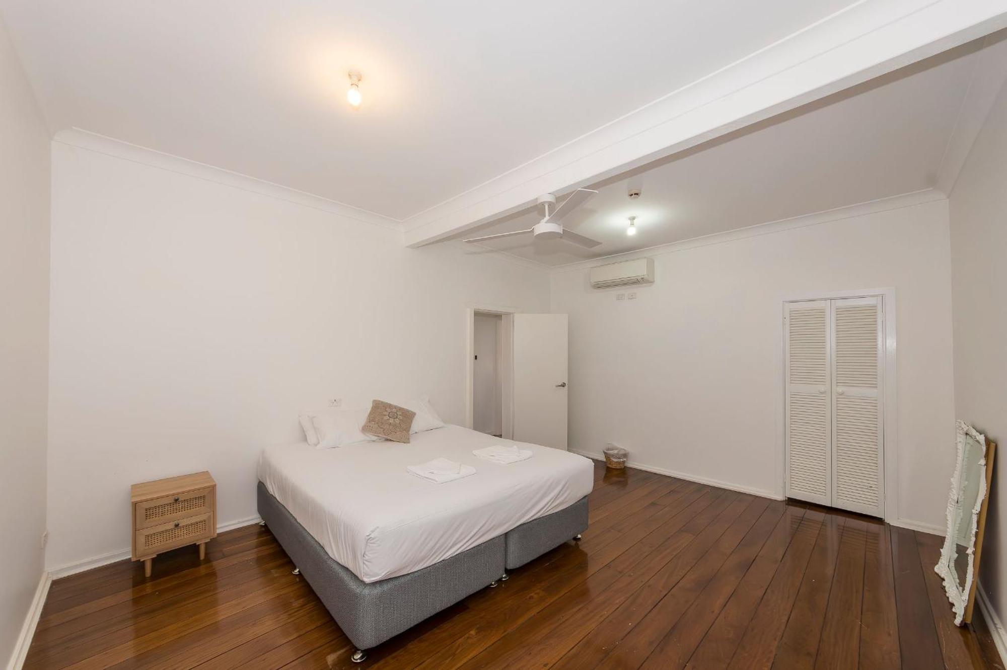 Harrington Hotel Luaran gambar